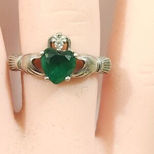 925 Silver Promise Ring Green Cubic Zirconia Irish Claddagh Love Ring Size 4
